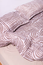 Premium Percale Duvet Cover – Organic Flow (Brown on White)