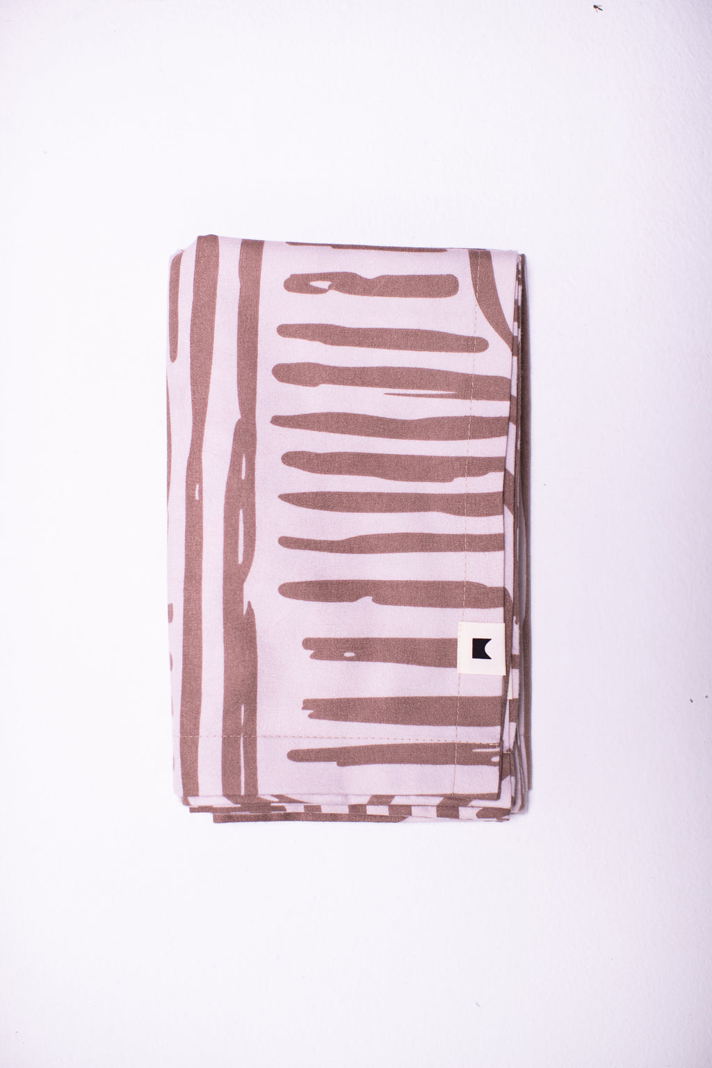 Premium Percale Duvet Cover – Organic Flow (Brown on White)