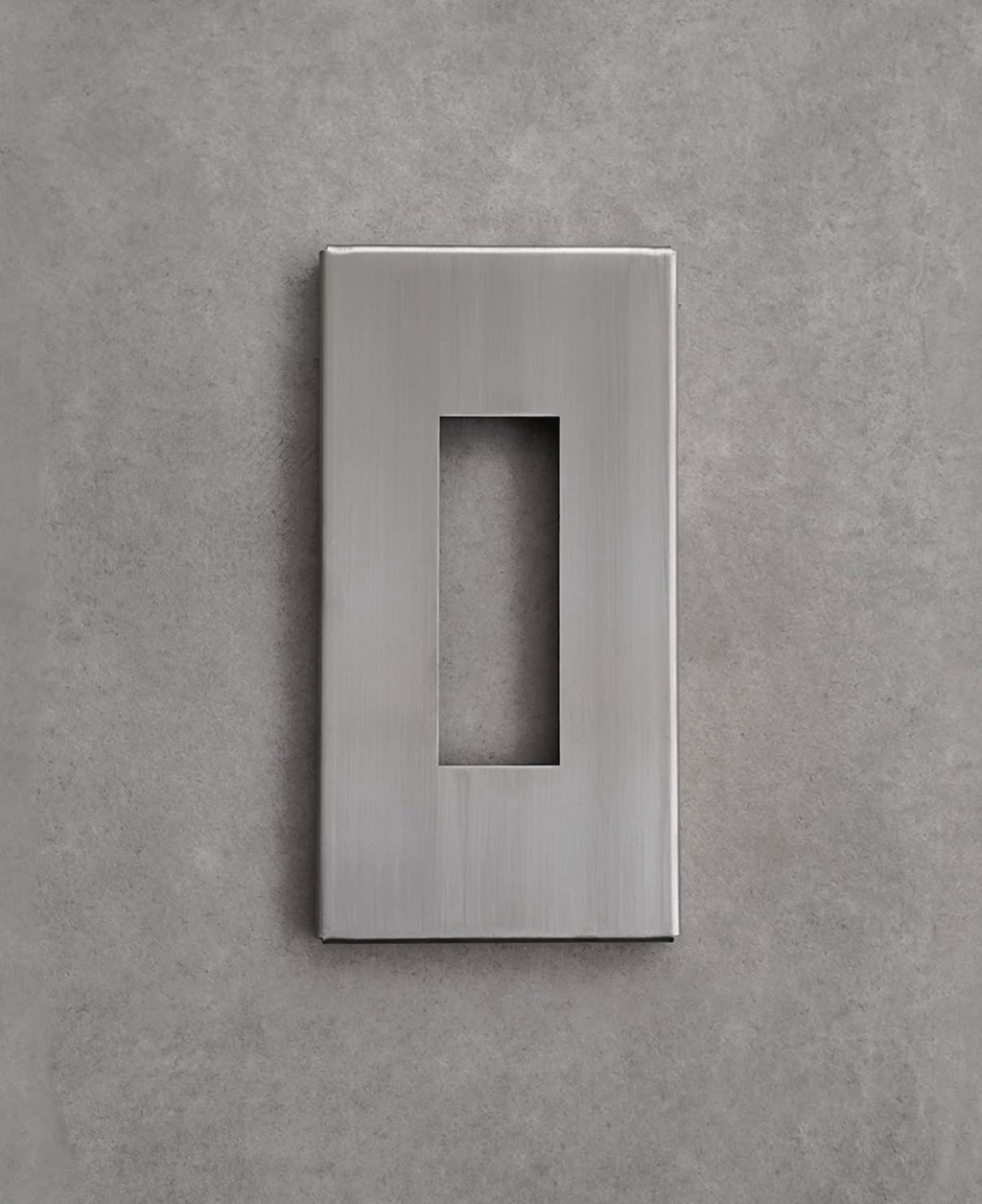 FRAME 01 — APERTURE